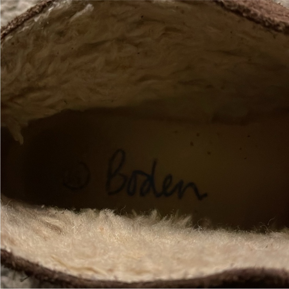 Boden Boys Desert Suede Boots Chocolate - Picture 8 of 11